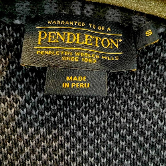 Pendleton Navy and Gray Patterned Cardigan with Red and Accents - Picture 3 of 3